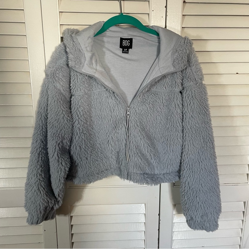 BDG Cropped Teddy Zip Up Jacket in Baby Blue